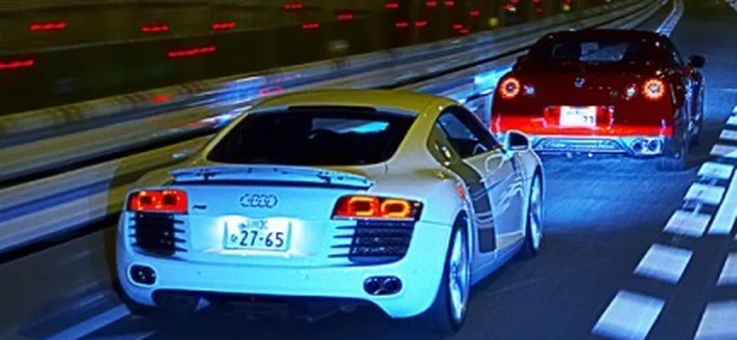 Audi R8 vs Nissan GT-R: la prova di Top Gear