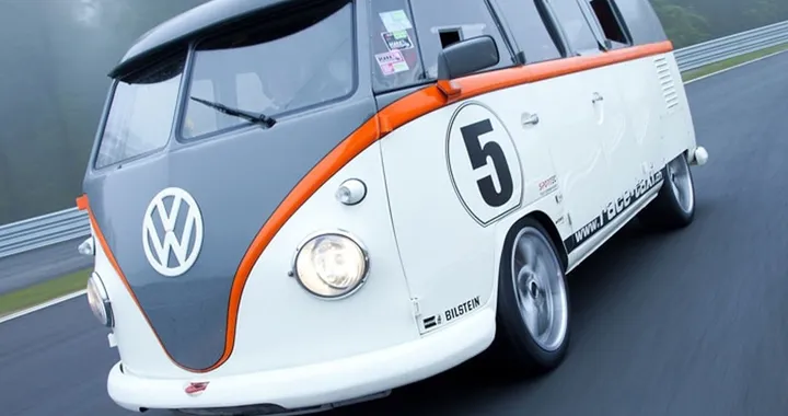 Volkswagen FB1 Race-Taxi: il T3 con motore Porsche da 530 CV