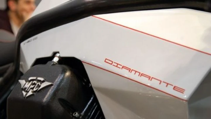 Moto Guzzi Diamante di Filippo Barbacane