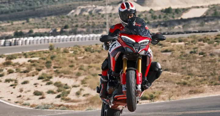 Ducati World Premiere 2022: svelata la nuova Multistrada V4 Pikes Peak