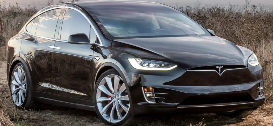 Il Tesla autopilot ha portato in ospedale un uomo colpito da embolia polmonare