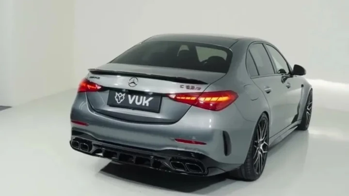 Vuk Manufaktur Mercedes