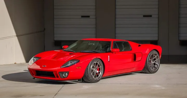 All'asta la Ford GT della compianta star di Fast &amp; Furious: il valore