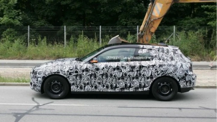 Nuova BMW Serie 1: foto spia della 3 porte