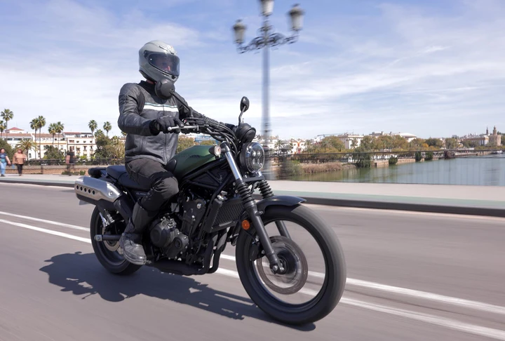 ingrandisci immagine