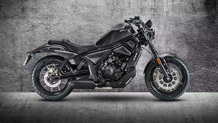 Zontes ZT125-C2: la custom futuristica che costa meno di uno scooter