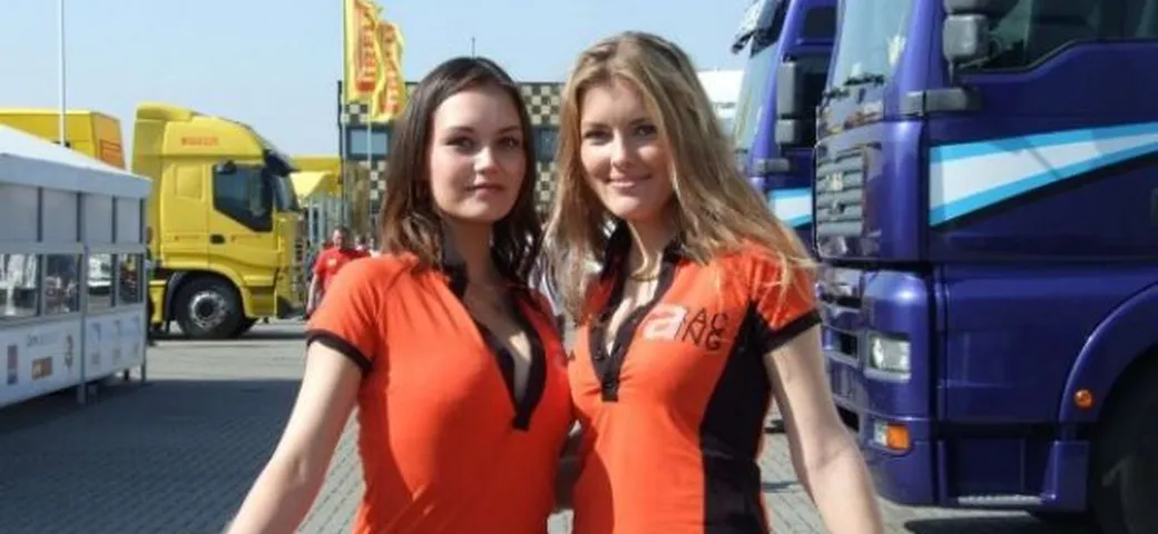 WSBK: Le Paddock Girls di Assen by Motoblog