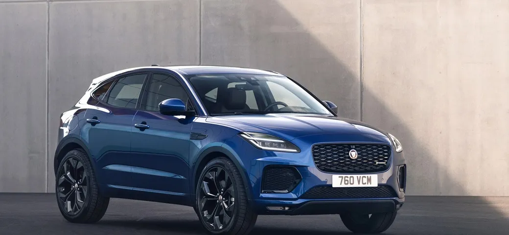Jaguar E-Pace: che stile la R-Dynamic Black Edition