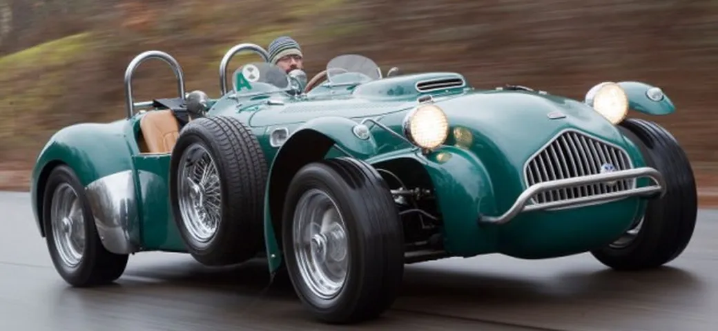 Gran Bretagna, quando i marchi auto che hanno fatto la storia falliscono