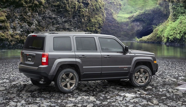 Jeep Patriot: la rediviva SUV compatta a 7 posti