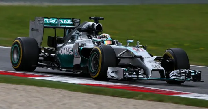 GP Silverstone F1 2014: vince Hamilton, Alonso sesto | VIDEO incidente Raikkonen