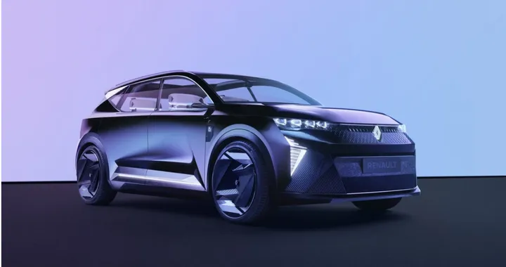 Renault Scenic 2024, la nuova generazione sarà solo elettrica