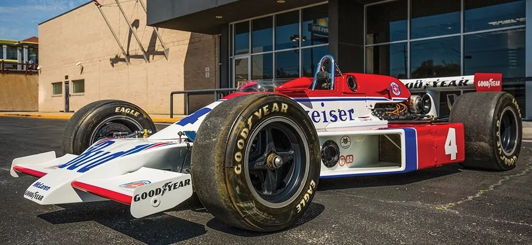 All'asta l'ultima McLaren che corse la 500 miglia di Indianapolis