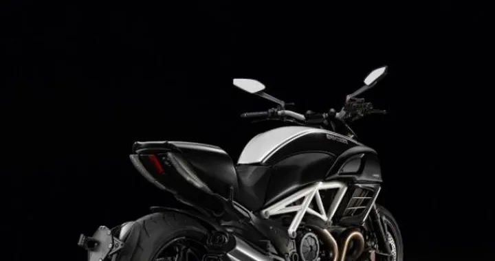 Ducati Diavel AMG Special Edition