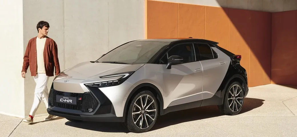 Toyota C-HR 2024: aperte le prenotazioni in Italia [FOTO]