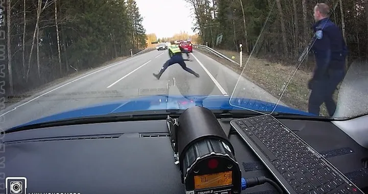 Come la polizia estone ha fermato l'auto in fuga [Video]
