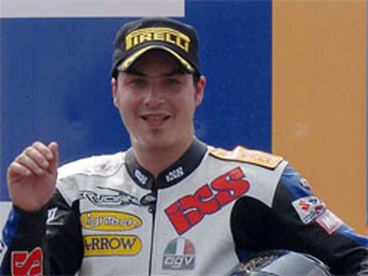 Ilario Dionisi con McCoy nel Team Triumph SC
