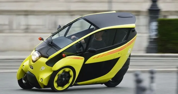 Toyota I-Road: anche le Case auto sperimentano le tre ruote
