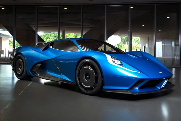 Estrema Fulminea: l'hypercar da 2040 CV costruita in Italia