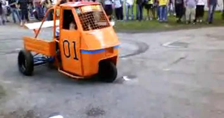 Ape Piaggio General Lee