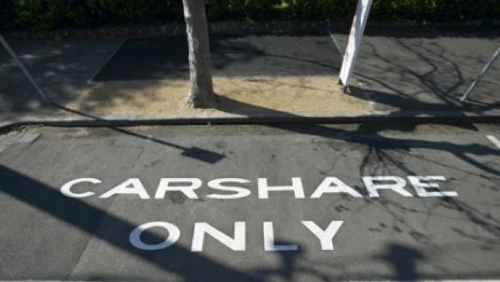 Car sharing: in Nordamerica le amministrazioni cittadine lo promuovono con convinzione