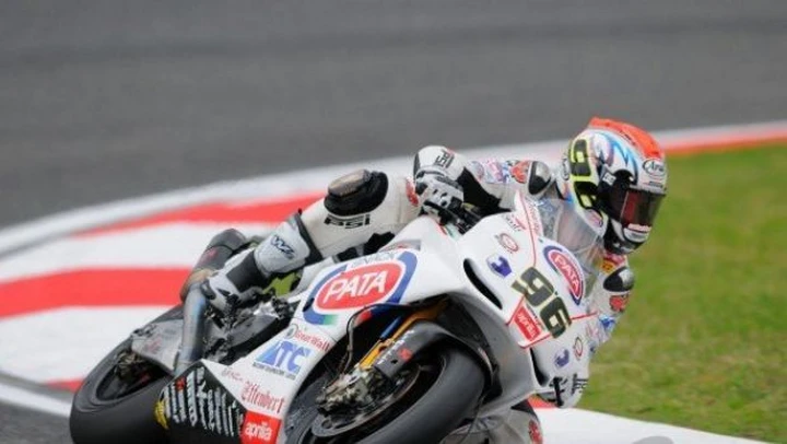 WSBK: Nasce il Pata Racing Team. Borciani e DFX con Noriyuki Haga e Aprilia nel 2011