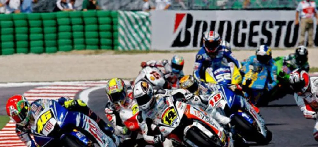 Regolamento MotoGP 2009: Limiti all'elettronica e eliminazione delle sessioni libere del venerdì mattina