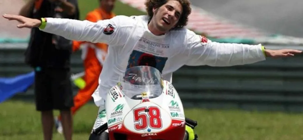 19 ottobre 2008: Marco Simoncelli è Campione del Mondo