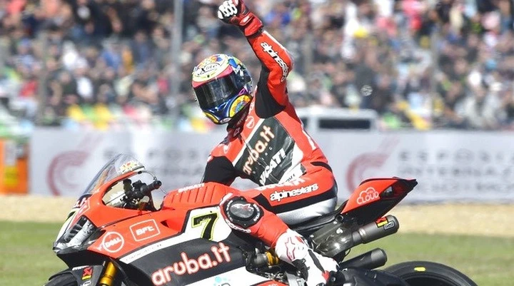 SBK Magny-Cours 2016: Davies firma la doppietta in Gara-2 [Foto]
