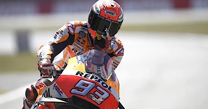 MotoGP, Assen 2018: la battaglia dei “giganti”. Marquez non perdona