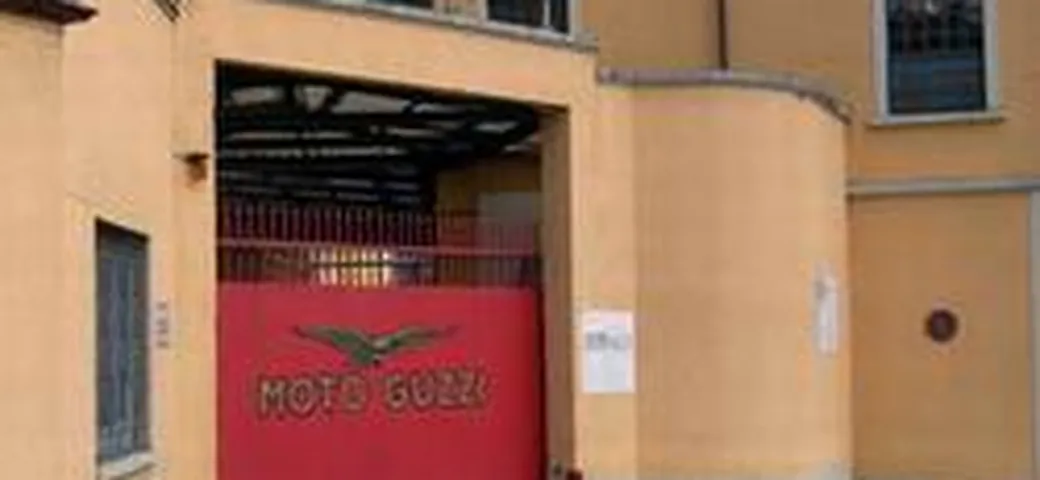 Moto Guzzi: la situazione peggiora e intanto i sindacati scioperano