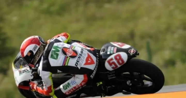 125/250: Brno parla italiano, Simoncelli e Iannone in pole