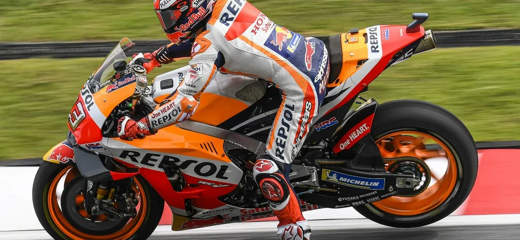 MotoGP, Honda cerca il poker iridato con Marquez-Lorenzo. Miracolo Ducati?