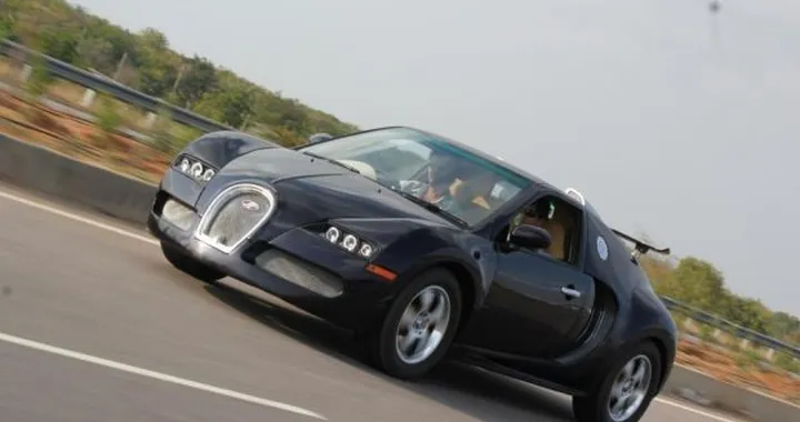Bugatti Veyron: una replica su base....Maruti Suzuki Esteem!
