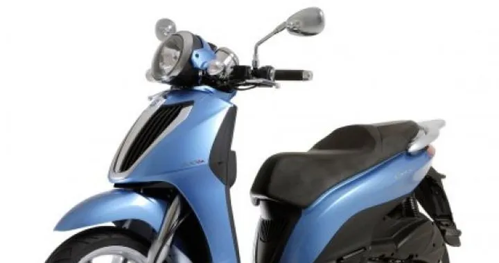 Anteprima Eicma 2008: Piaggio Carnaby Cruiser 300 e Zip 50 2 tempi