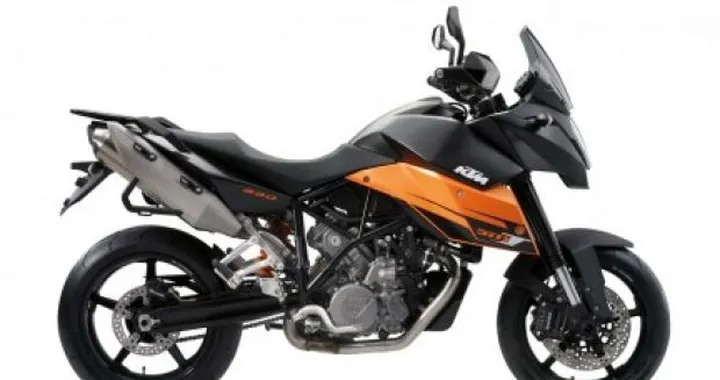 Eicma 2008: KTM 990 SM T