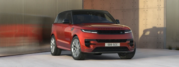 Range Rover Sport celebra 20 anni con la Twenty Edition: fino a 550 CV