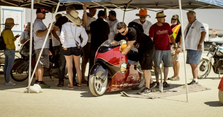 Indian Motorcycle conquista tre record di velocità a El Mirage