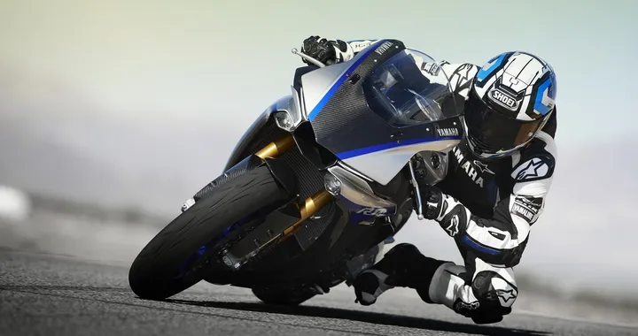 Yamaha YZF-R1M MY 2018: via gli ordini online