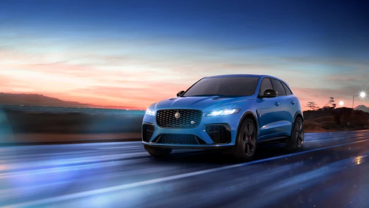 Jaguar F-Pace 90° anniversario