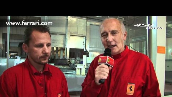 Video Ferrari 458 Italia: verniciatura