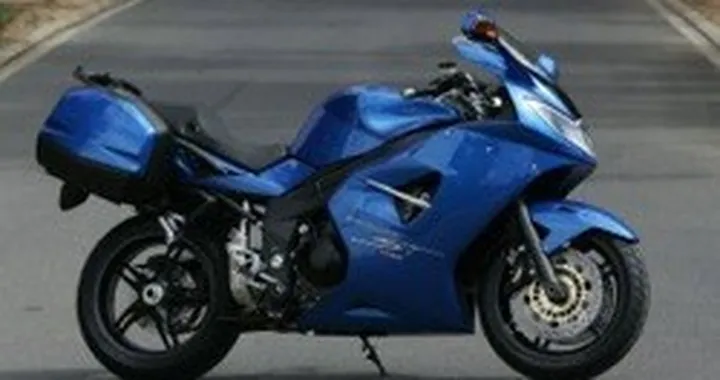 Triumph ti regala le valigie