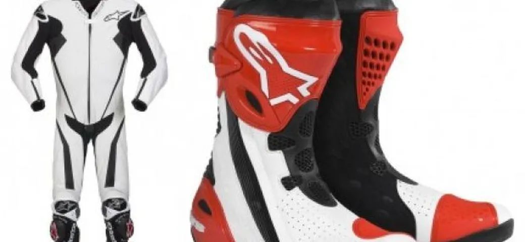 Tuta in pelle Racing Replica e stivali Supertech R Alpinestars