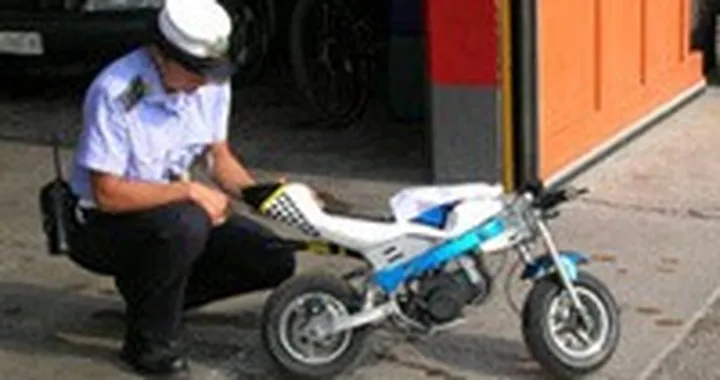 Sequestrata minomoto usata in strada