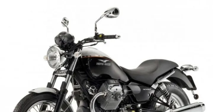 Nuova Moto Guzzi Nevada Anniversario