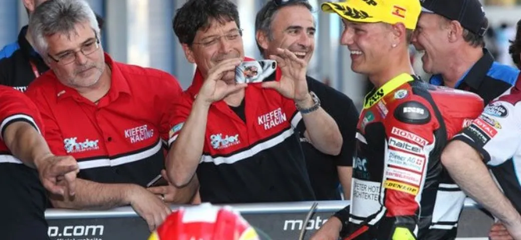 Moto2: Stefan Kiefer trovato morto. Il Kiefer racing lascia la Malesia