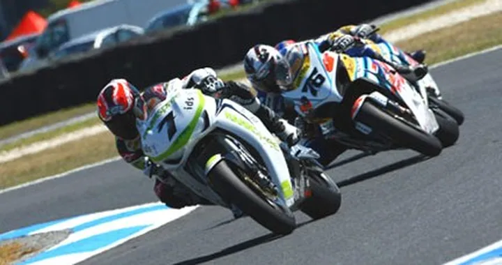 A Valencia pole provvisoria di Carlos Checa