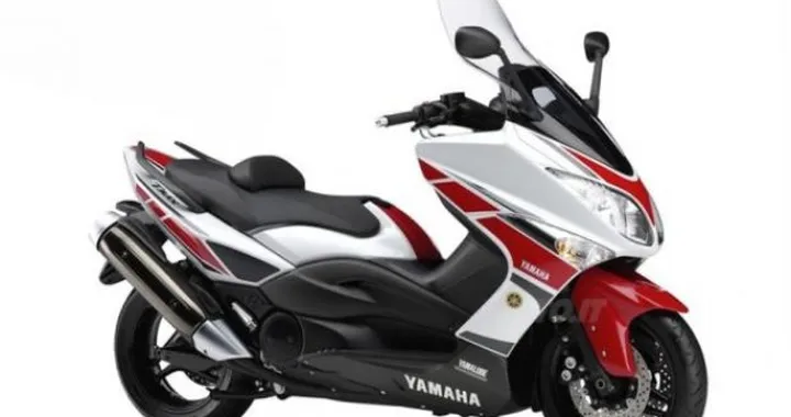 Yamaha T-Max 50th Anniversary. Solo per il Giappone