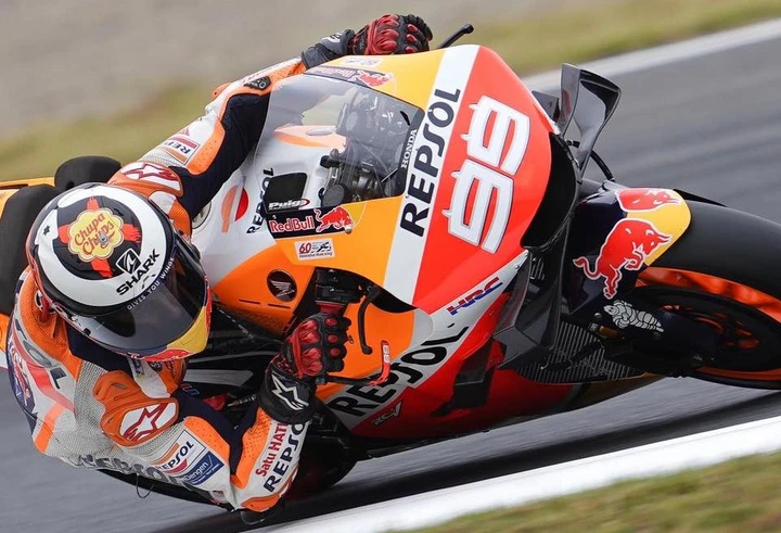 Jorge Lorenzo nell'abisso. Honda: 