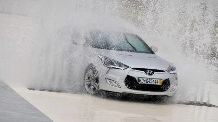 Hyundai Veloster: le nostre impressioni di guida